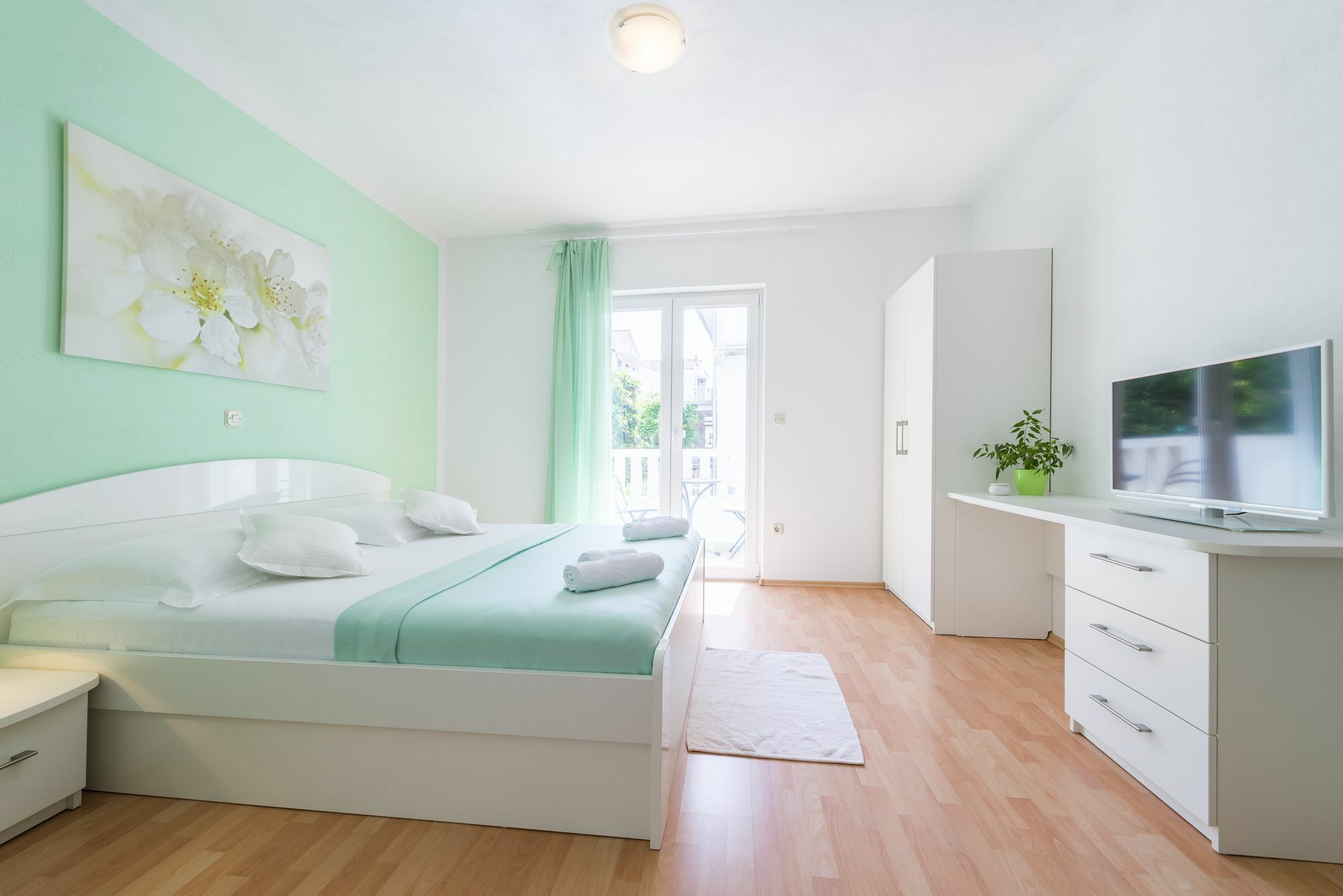 Apartments Nikolina Hvar Town Bagian luar foto